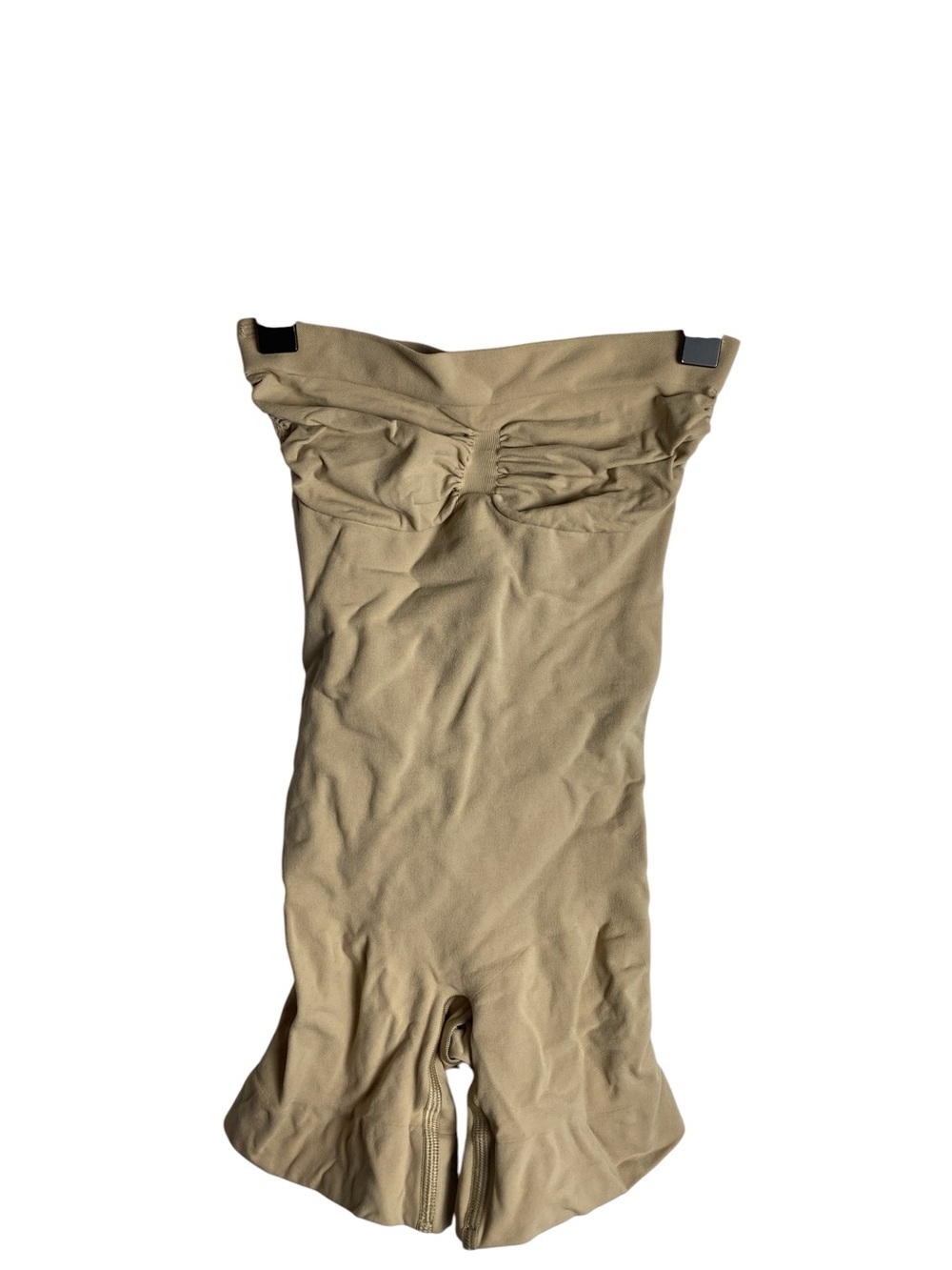 SKIMS Maternity Sculpting Mid Thigh Shorts Shapewear